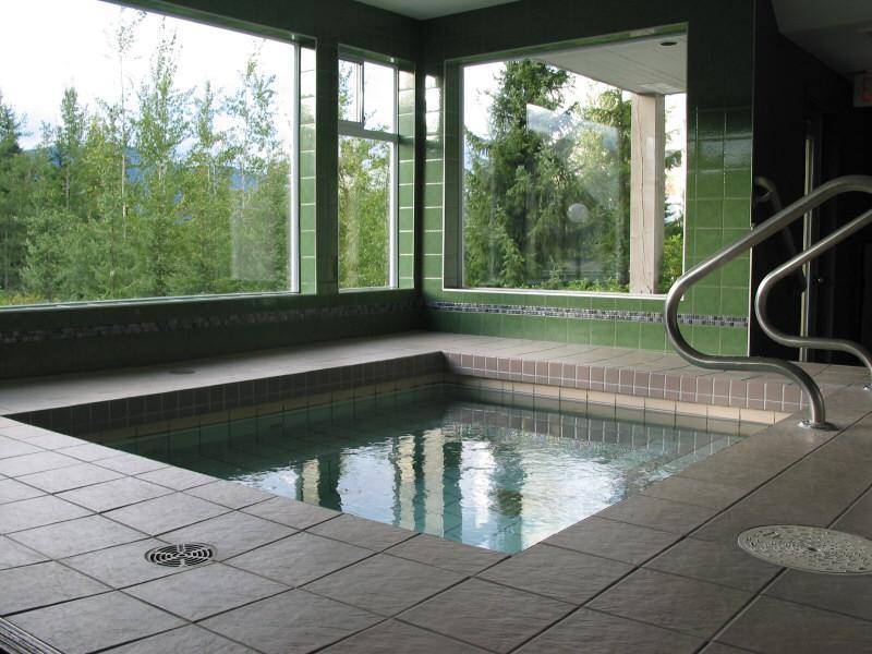 Indoor hot tub at Greystone Lodge