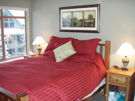2 Bedroom Whistler Vacation Rental - Stoney Creek - North Star