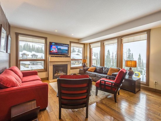 3 Bedroom Big White Vacation Rental - Timbers