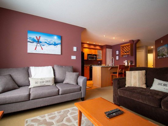 Big White 2 Bedroom Accommodation - Trappers' Crossing - #4397